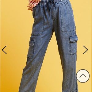 Velvet Heart Cargo pants - size Medium